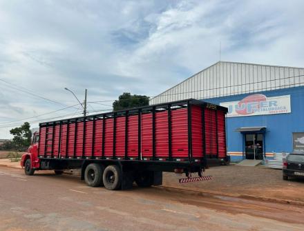 CARROCERIA BOIADEIRA em Juruena MT